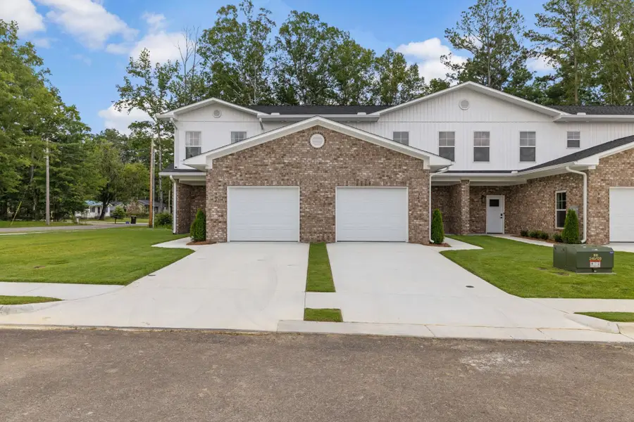 308 Garden St, Cullman, AL 35055 - #2