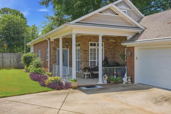 232 Camelot Way, Florence, AL 35633