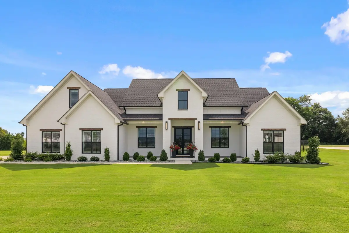 178 Randal Ln, Florence, AL 35634 - #1
