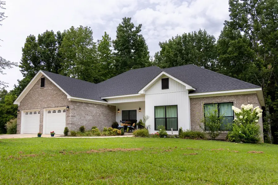 486 Horseshoe Hills Rd, Killen, AL 35645 - #2