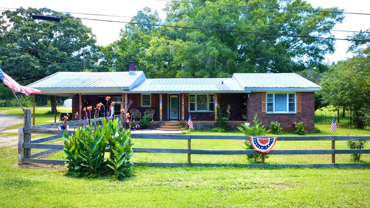 915 Dial Cv Rd, Leighton, AL 35646 - #1