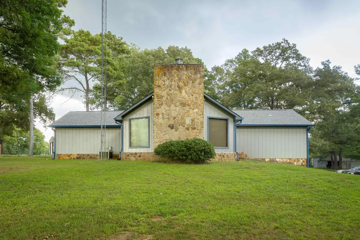 3900 Ricks Ln, Leighton, AL 35646 - #1