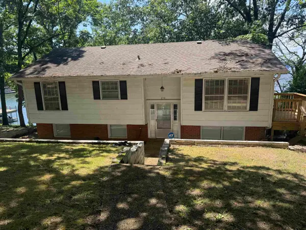 430 E Elm Dr, Muscle Shoals, AL 35661