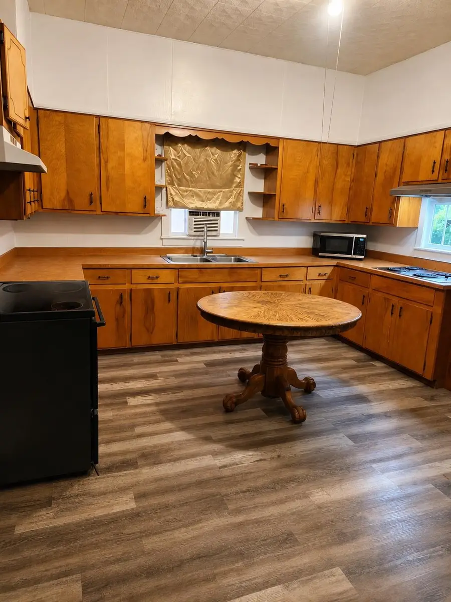1620 10th Ave, Haleyville, AL 35565 - #2
