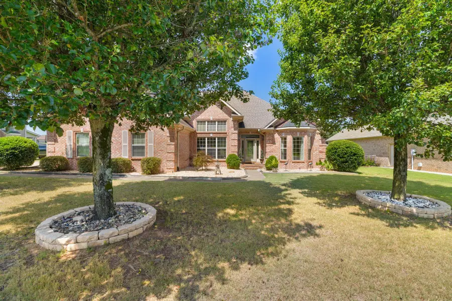 222 Cottonwood Run, Florence, AL 35630 - #2