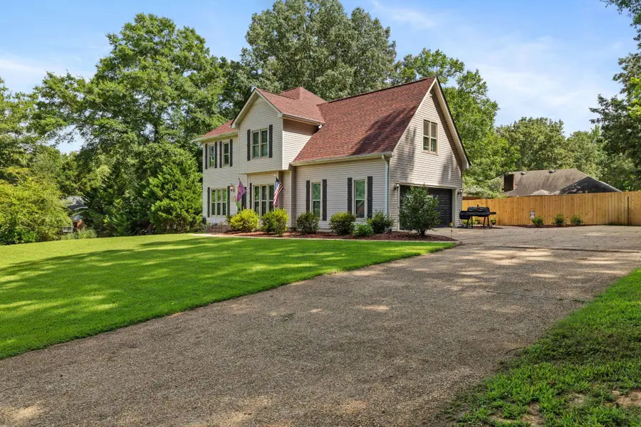 703 Oakhill Ave, Sheffield, AL 35660 - #3