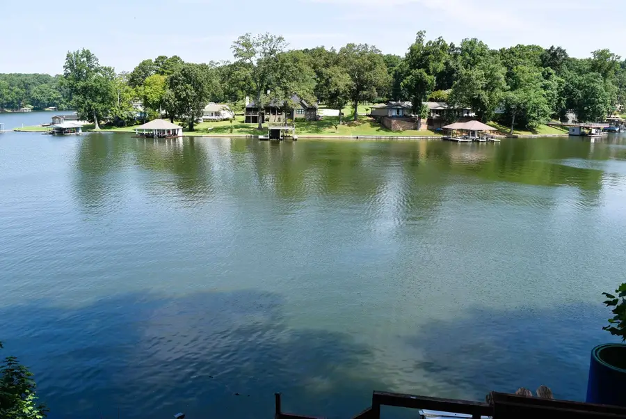 570 Shoals Ave, Killen, AL 35645 - #2