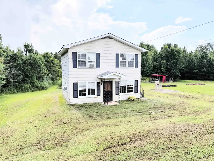 8953 Frankfort Rd, Tuscumbia, AL 35674 - #2