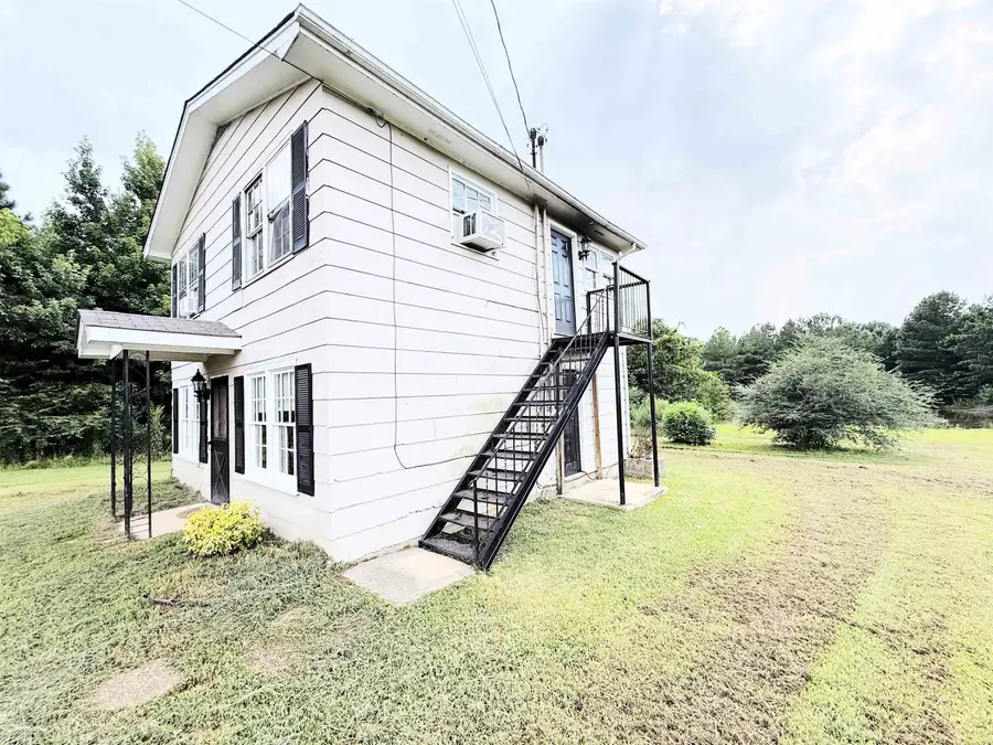 8953 Frankfort Rd, Tuscumbia, AL 35674 - #3