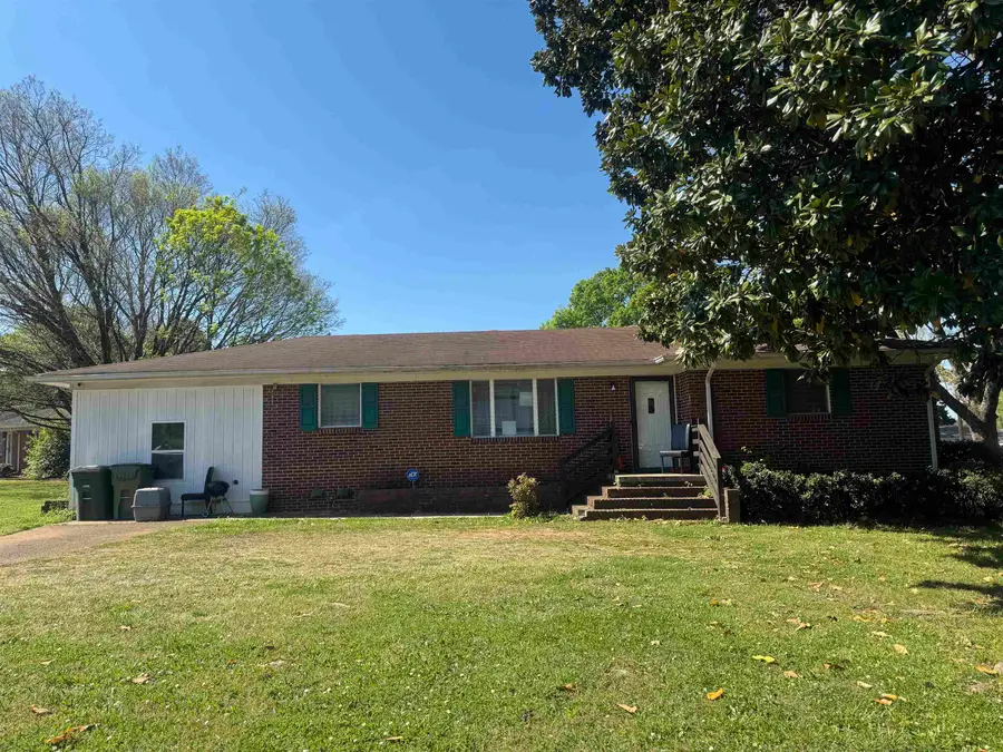 3813 Mastin Lake Rd, Huntsville, AL 35810 - #3