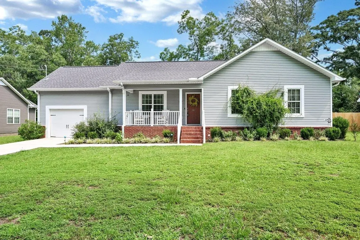 1097 Ackers St, Cullman, AL 35055 - #1