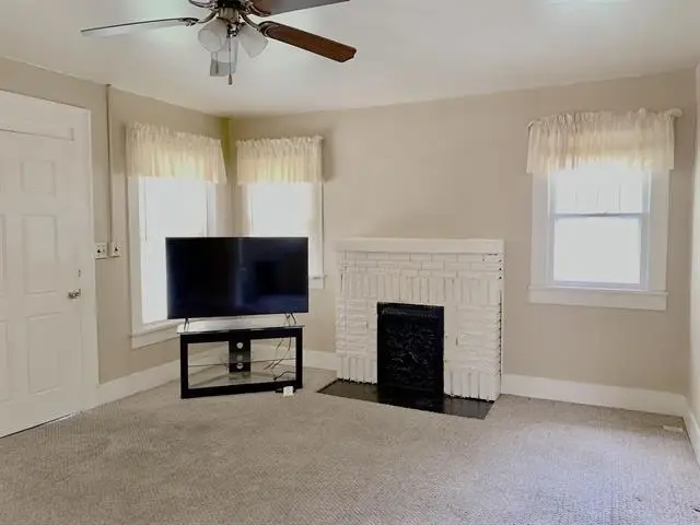 506 St Louis Ave, Sheffield, AL 35660 - #2