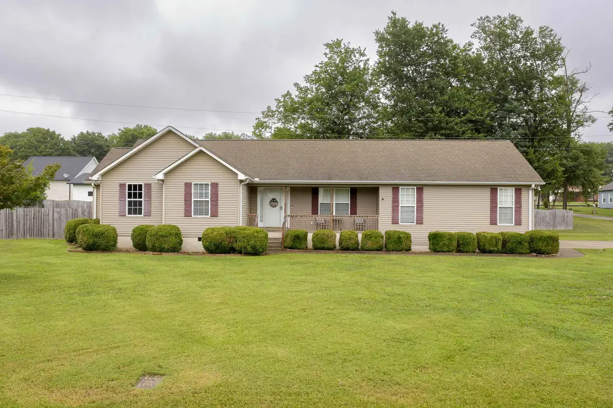 116 Wallace Cir, Killen, AL 35645 - #1