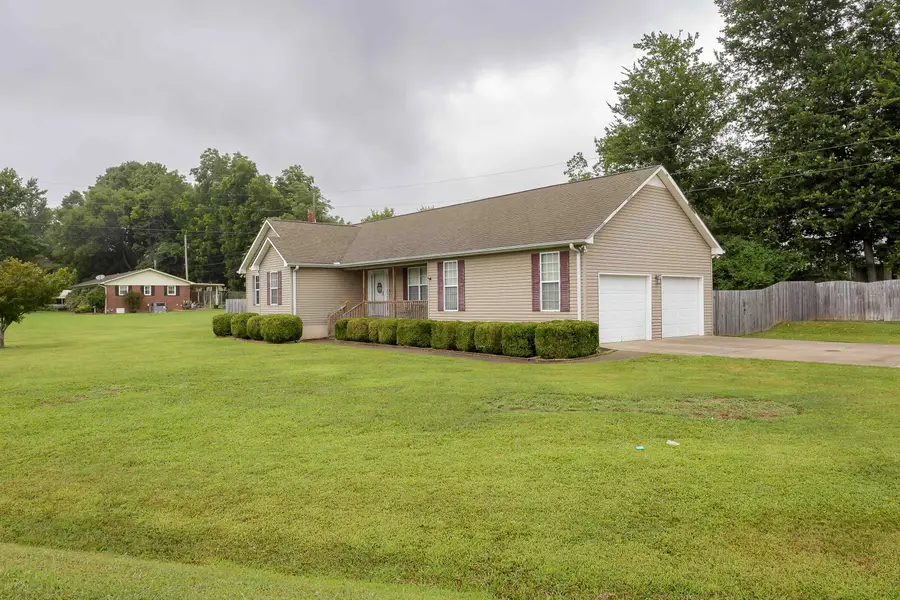 116 Wallace Cir, Killen, AL 35645 - #3