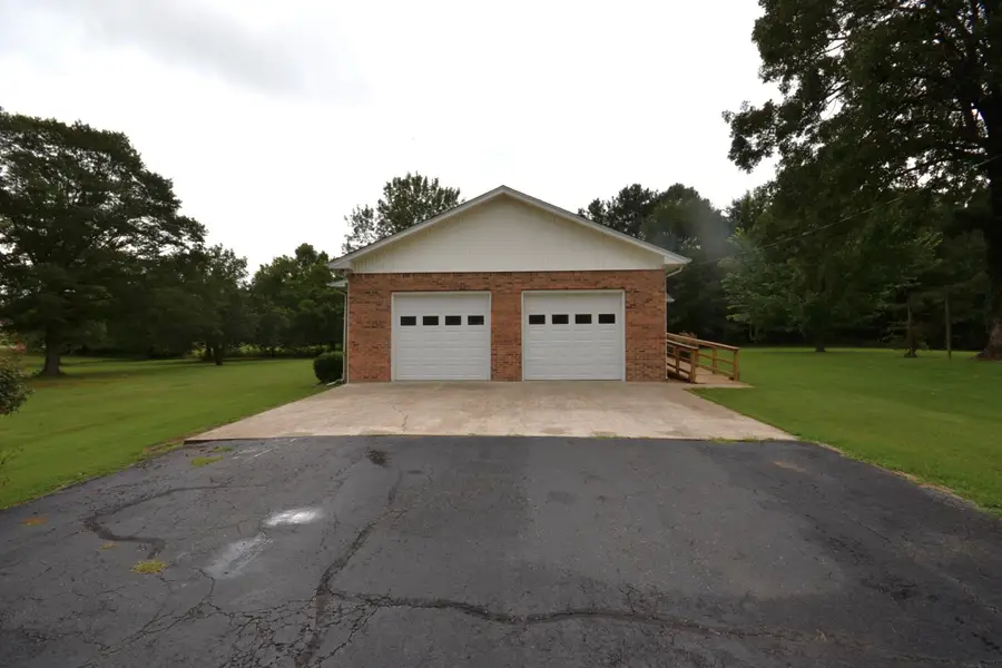 4433 Co Rd 1223, Vinemont, AL 35179 - #3