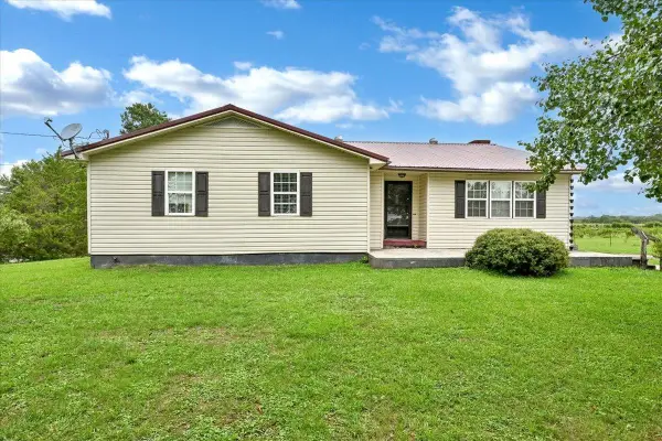 431 Co Rd 1242, Vinemont, AL 35179
