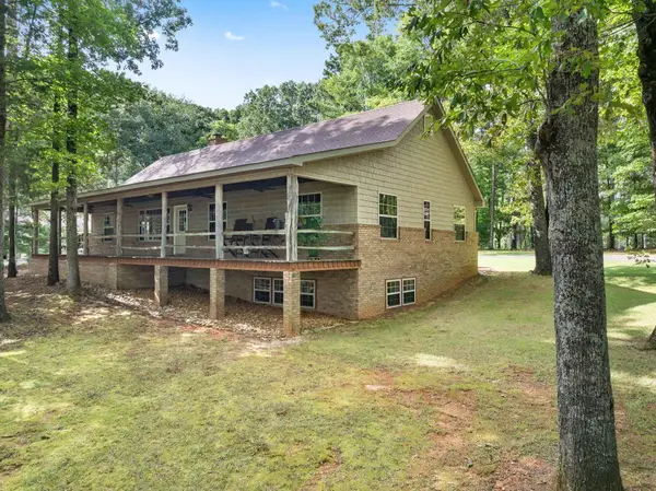 75 Co Rd 610, Rogersville, AL 35652