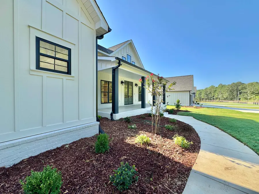 3862 Co Rd 61, Florence, AL 35634 - #3