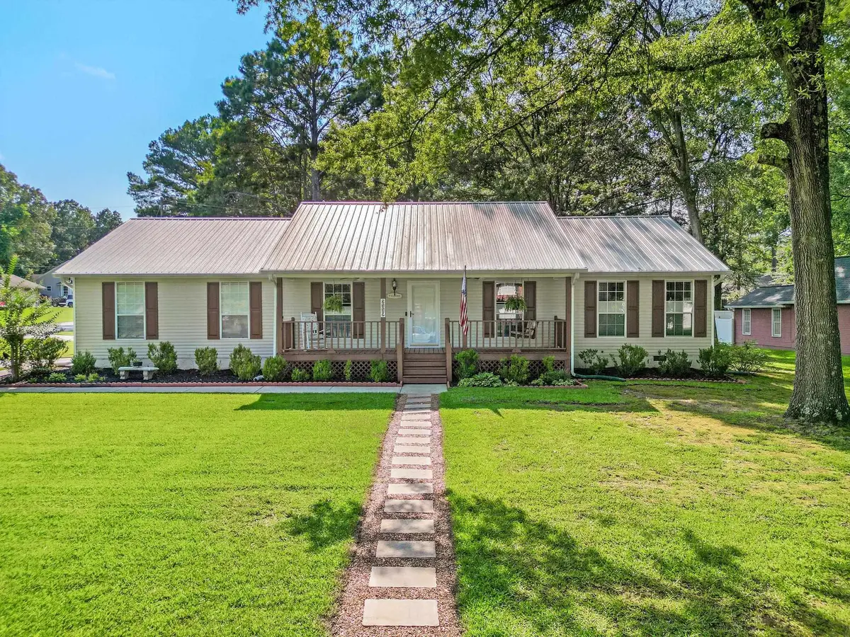 2119 SW Wren Ave, Cullman, AL 35055 - #1