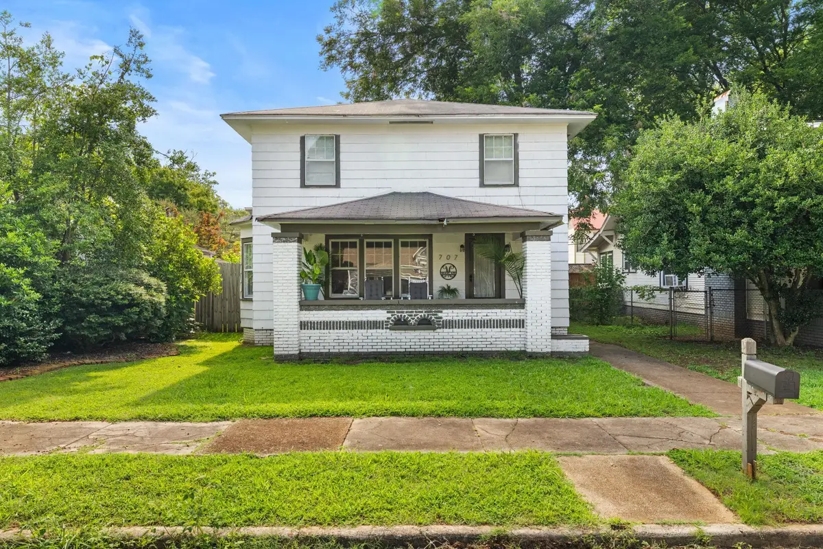 707 N Nashville Ave, Sheffield, AL 35660 - #1