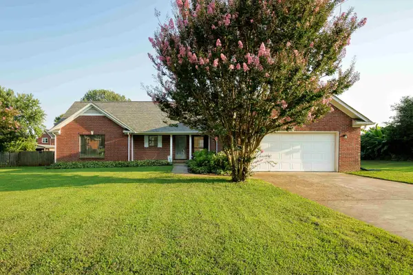 104 Andover Ln, Huntsville, AL 35811