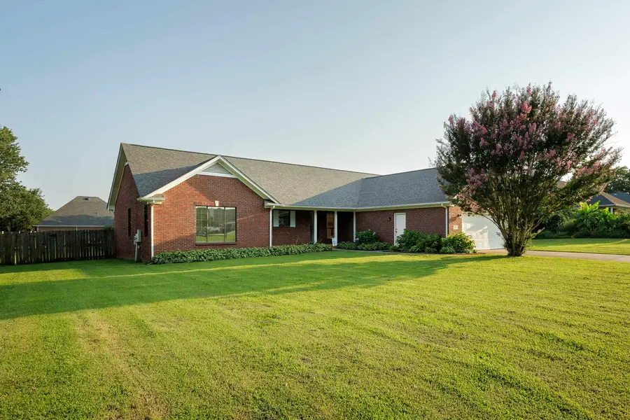 104 Andover Ln, Huntsville, AL 35811 - #2