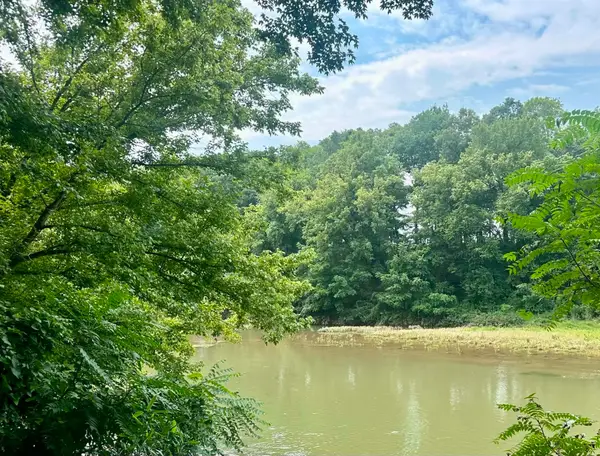 244 Garrett Rd, Killen, AL 35645