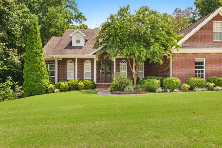 104 Castlewood Ct, Florence, AL 35633 - #2