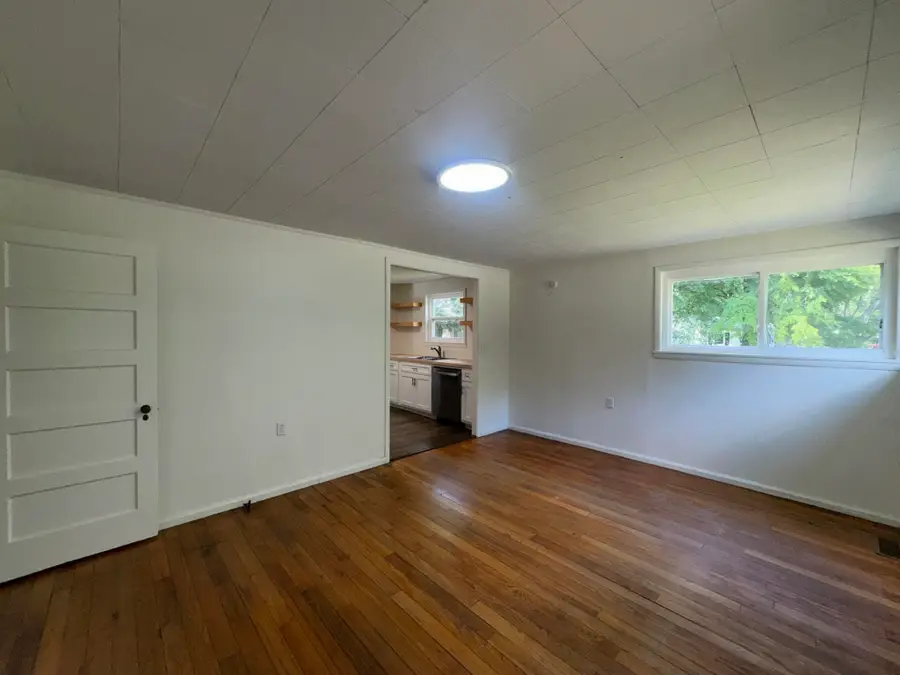 402 Garfield Ave, Florence, AL 35630 - #2