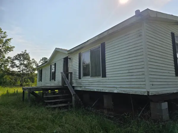 823 Crabapple Ln, Vandiver, AL 35176