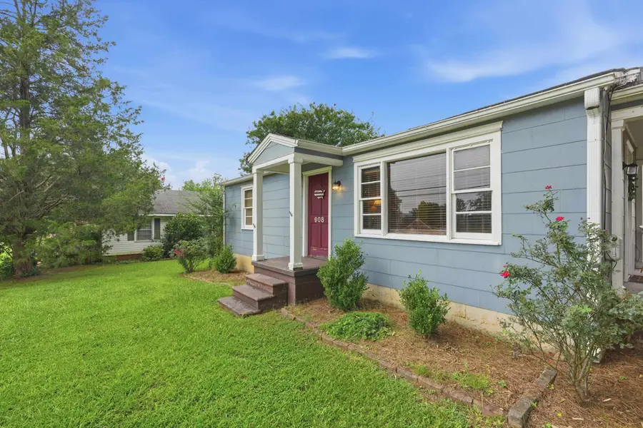 908 Old Lee Hwy, Tuscumbia, AL 35674 - #2