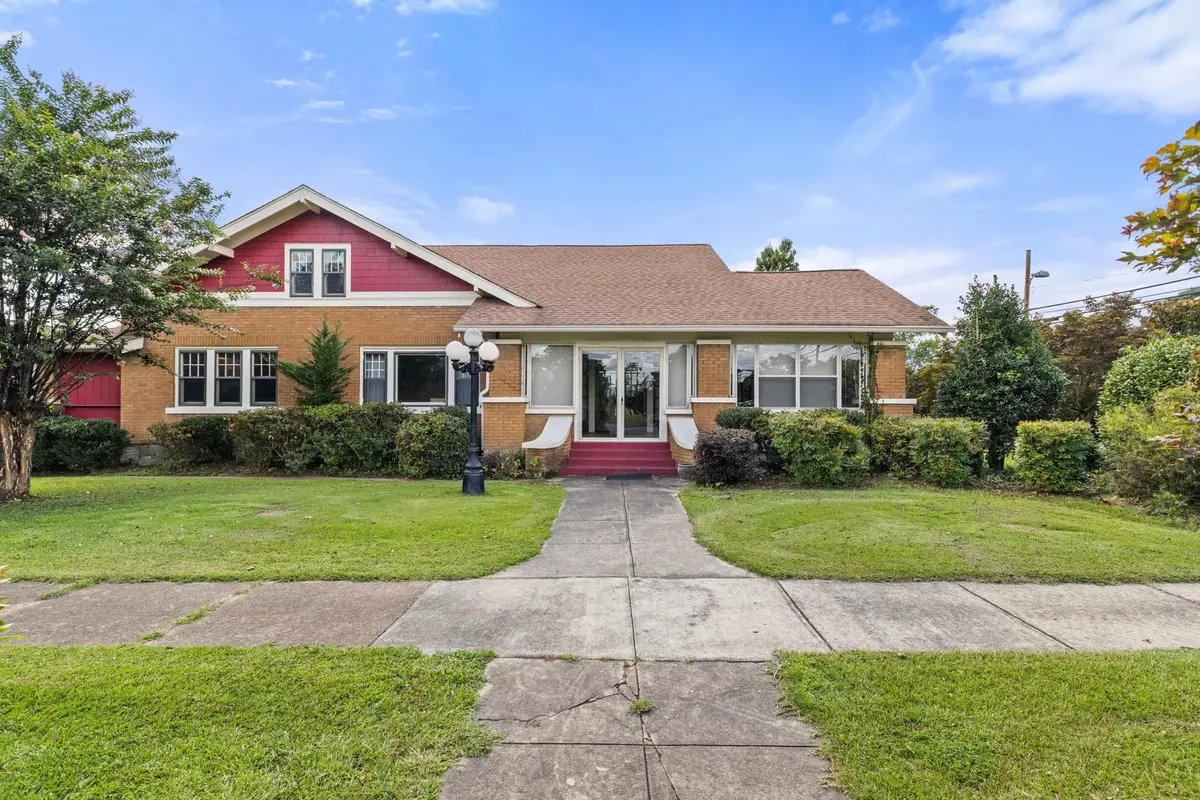 508 E 3rd St, Cullman, AL 35055 - #1
