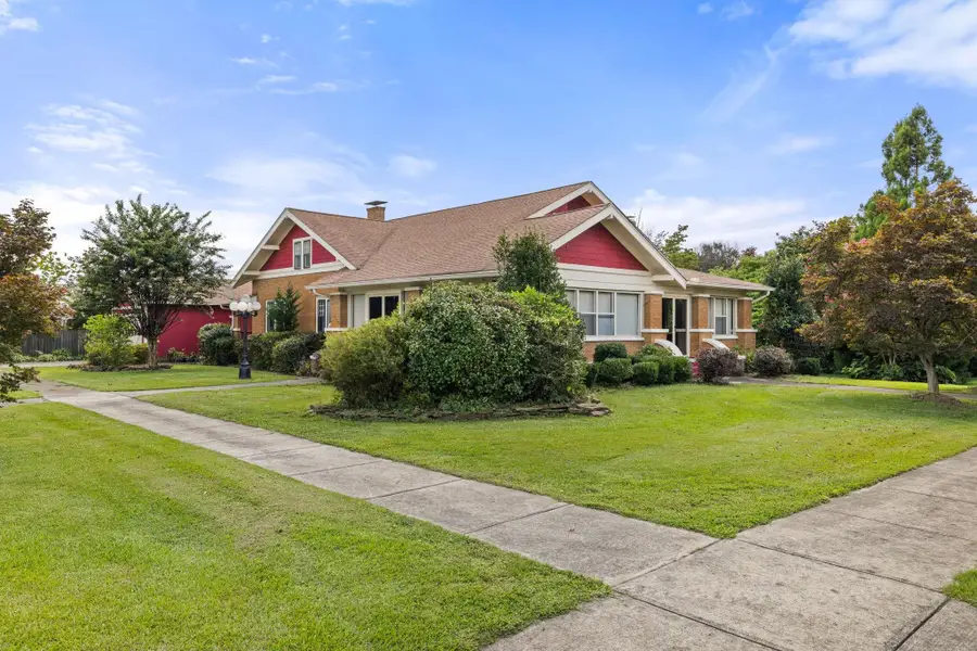 508 E 3rd St, Cullman, AL 35055 - #2