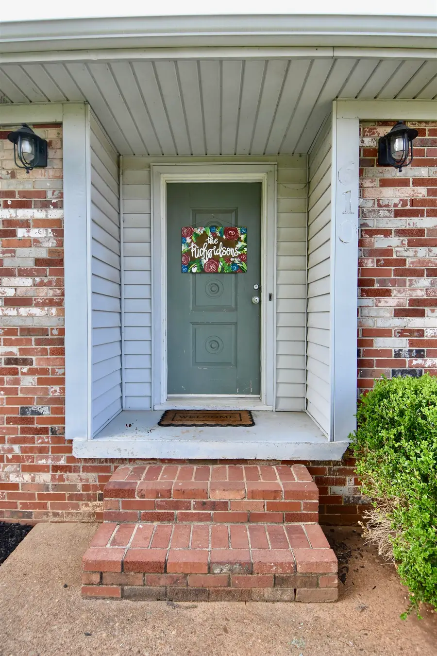 610 W Rasch Rd, Florence, AL 35633 - #3