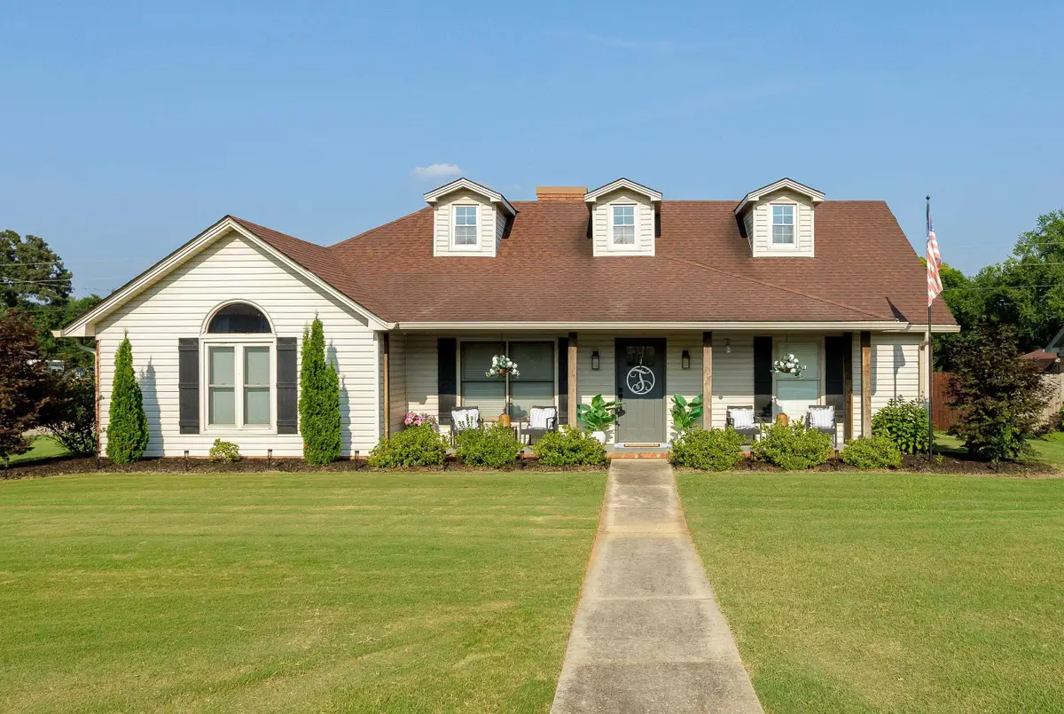 189 Oakview Cir, Killen, AL 35645 - #1