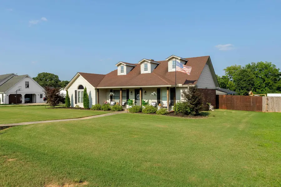 189 Oakview Cir, Killen, AL 35645 - #2
