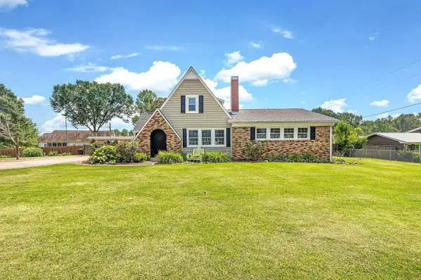 1216 Sheraton Rd, Cullman, AL 35055