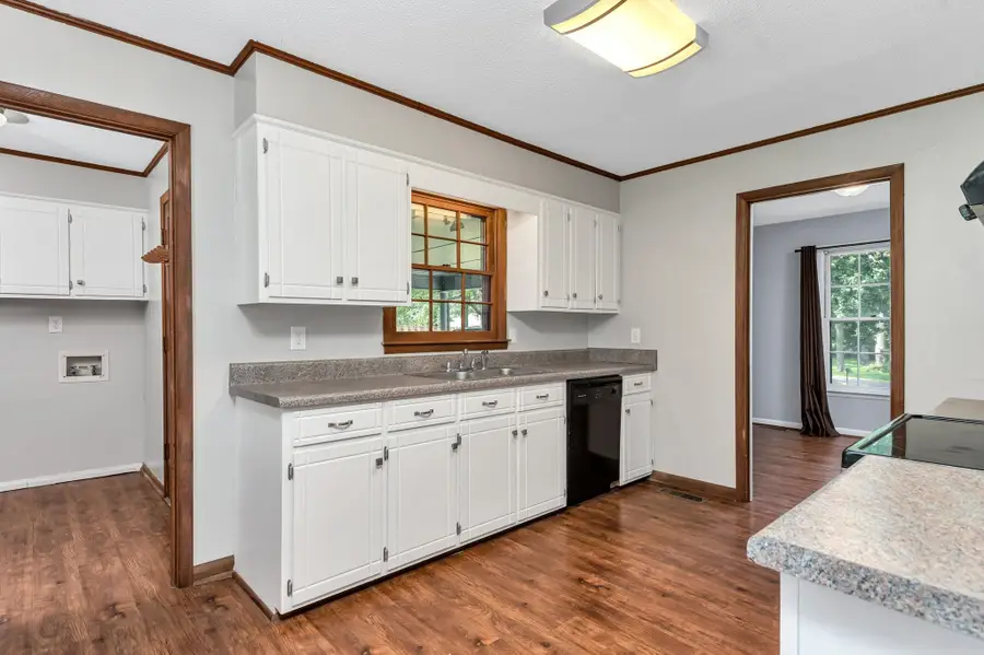 302 Co Rd 455, Killen, AL 35645 - #3