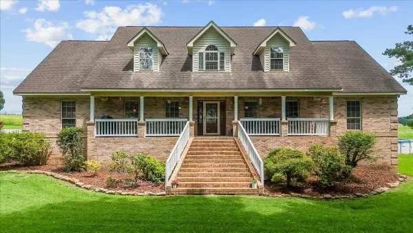 1410 Co Rd 1716, Holly Pond, AL 35083