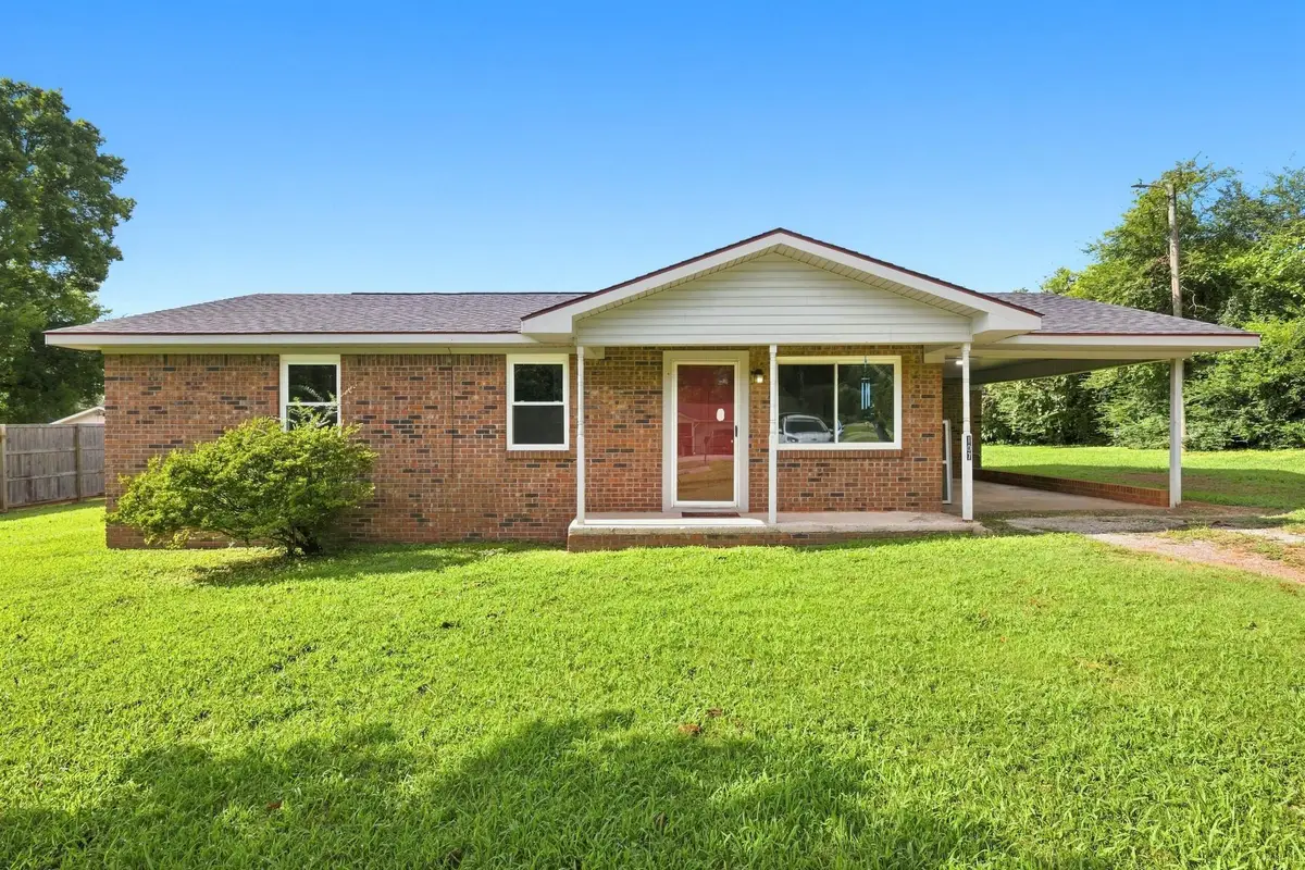 107 Kelly Dr, Russellville, AL 35653 - #1