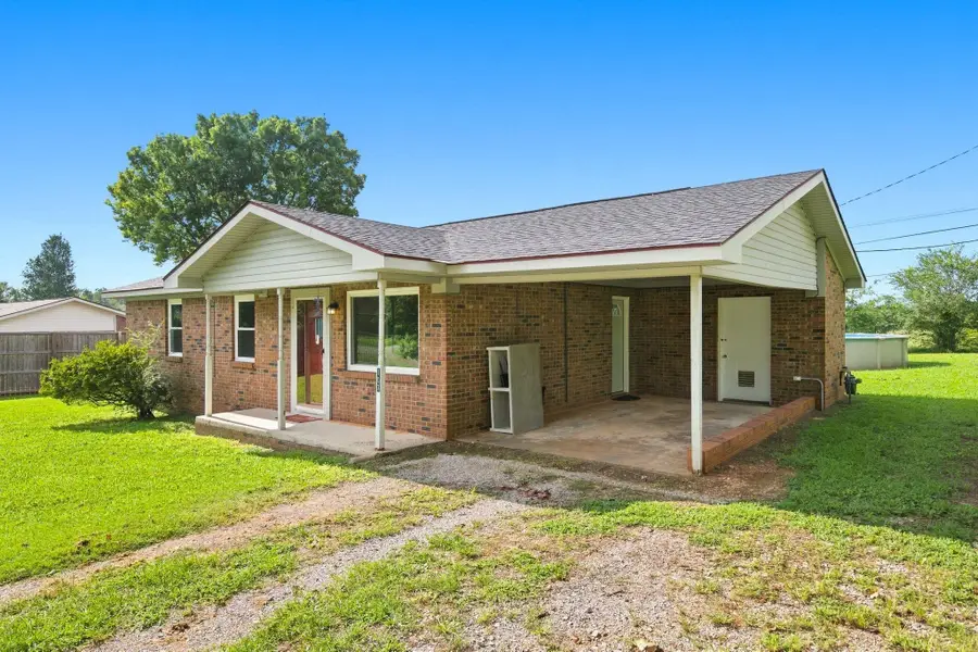 107 Kelly Dr, Russellville, AL 35653 - #2