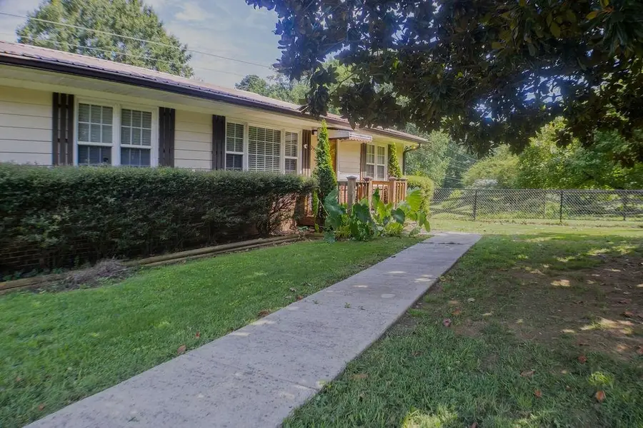 2555 Shady Grove Rd, Adamsville, AL 35005 - #2