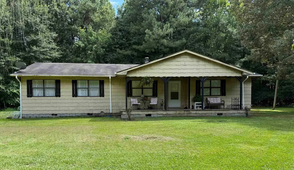 1044 Clement Rd, Russellville, AL 35654 - #1