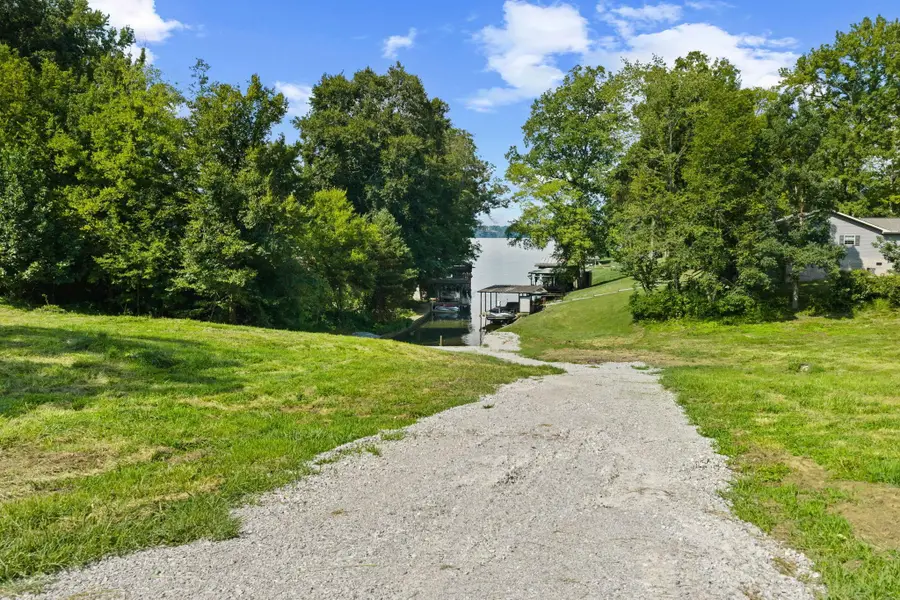 200 Aqua Vista Dr, Killen, AL 35645 - #3