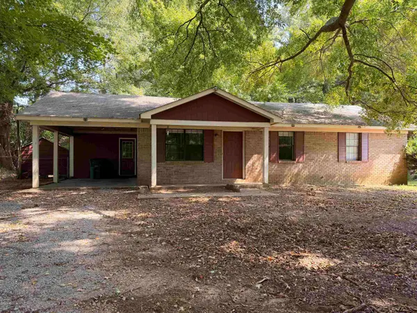 116 Co Rd 1282, Falkville, AL 35622