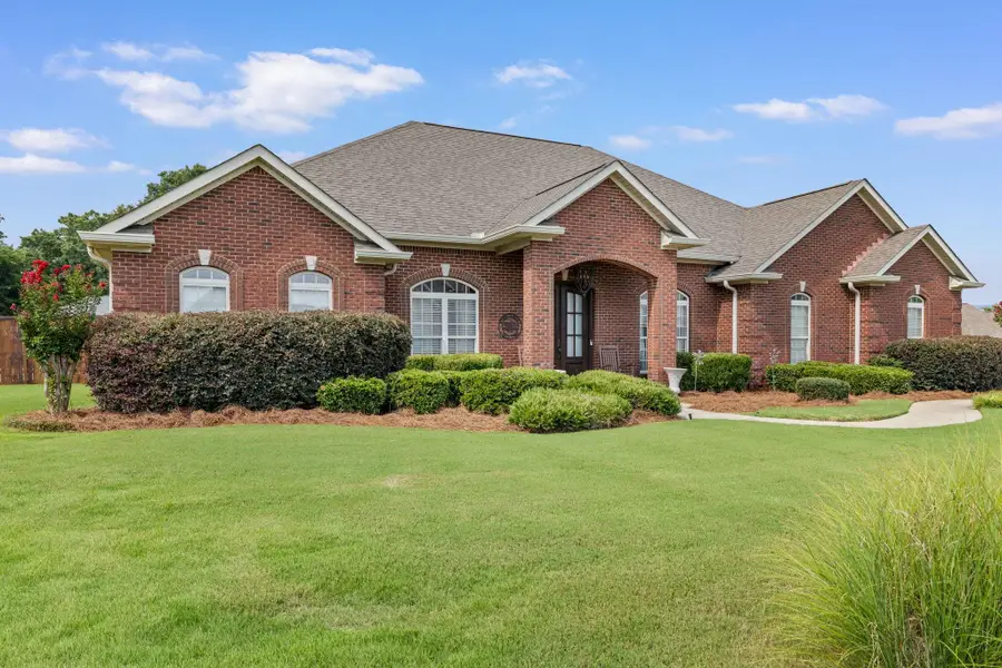 106 Gibbs Ct, Tuscumbia, AL 35674 - #2