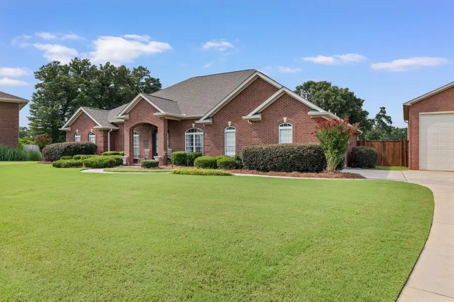 106 Gibbs Ct, Tuscumbia, AL 35674 - #3