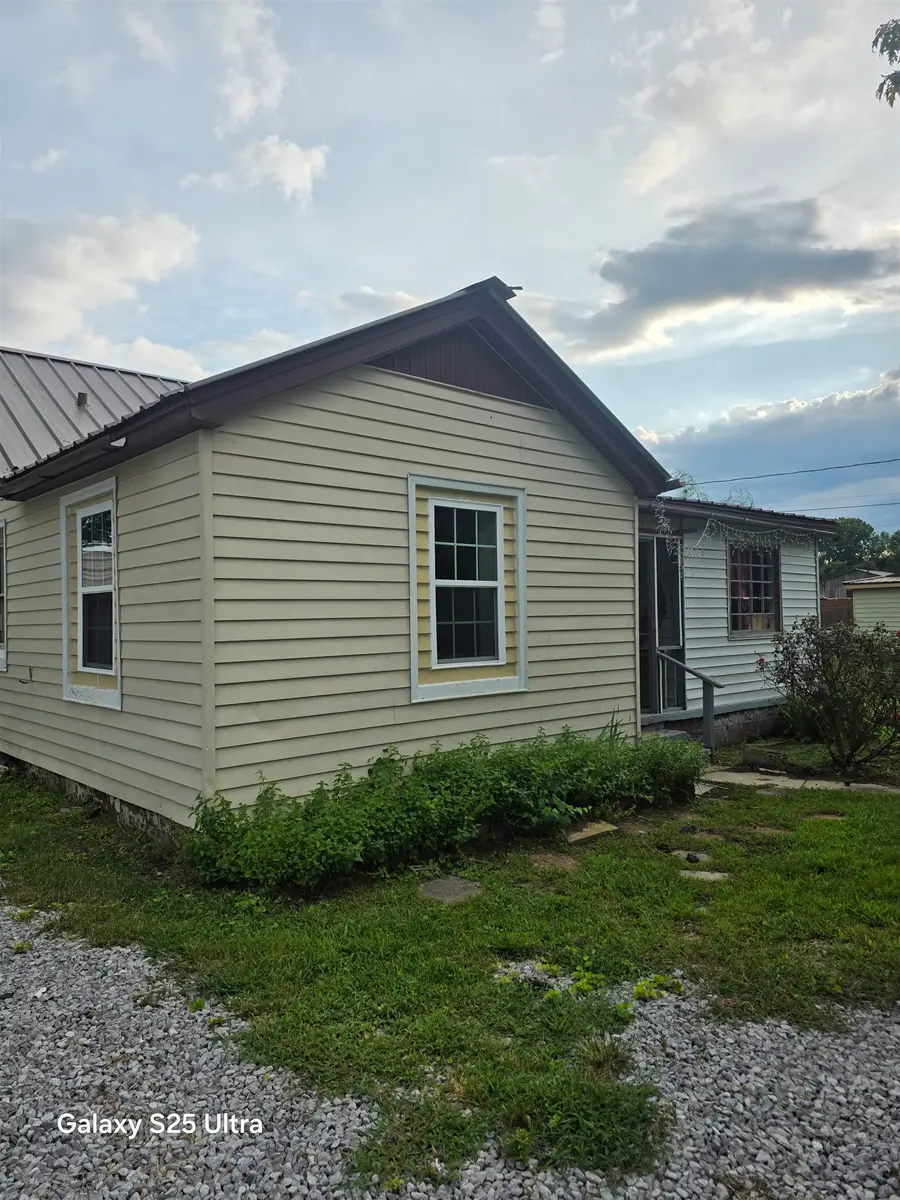 1620 Lynwood Ave, Russellville, AL 35654 - #2