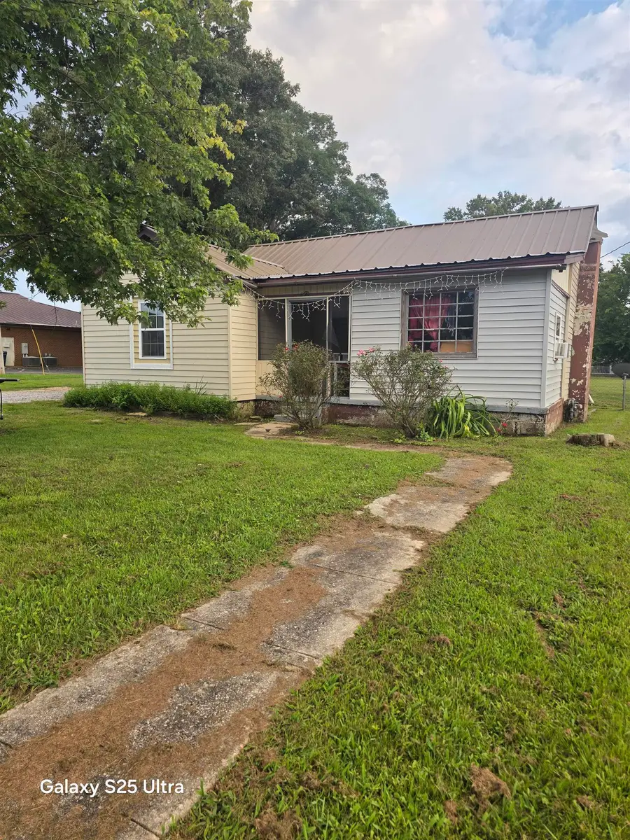 1620 Lynwood Ave, Russellville, AL 35654 - #3