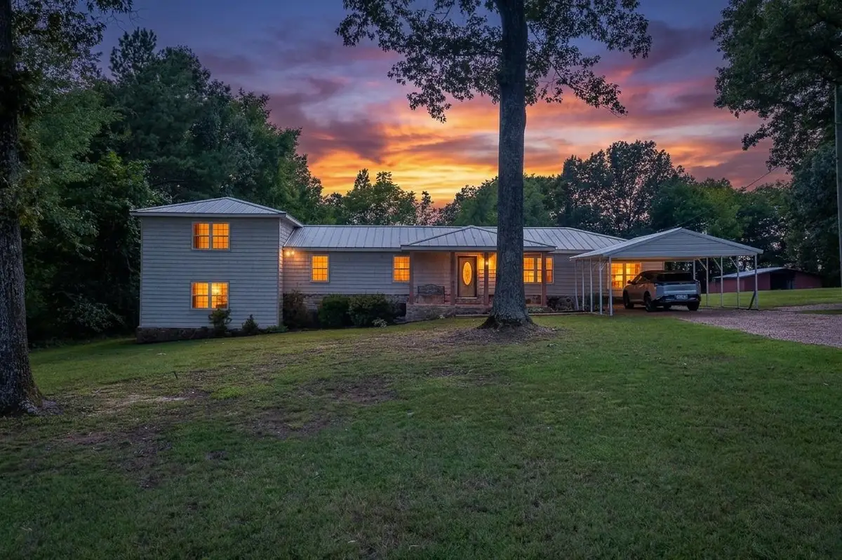 11555 White Pike, Cherokee, AL 35616 - #1